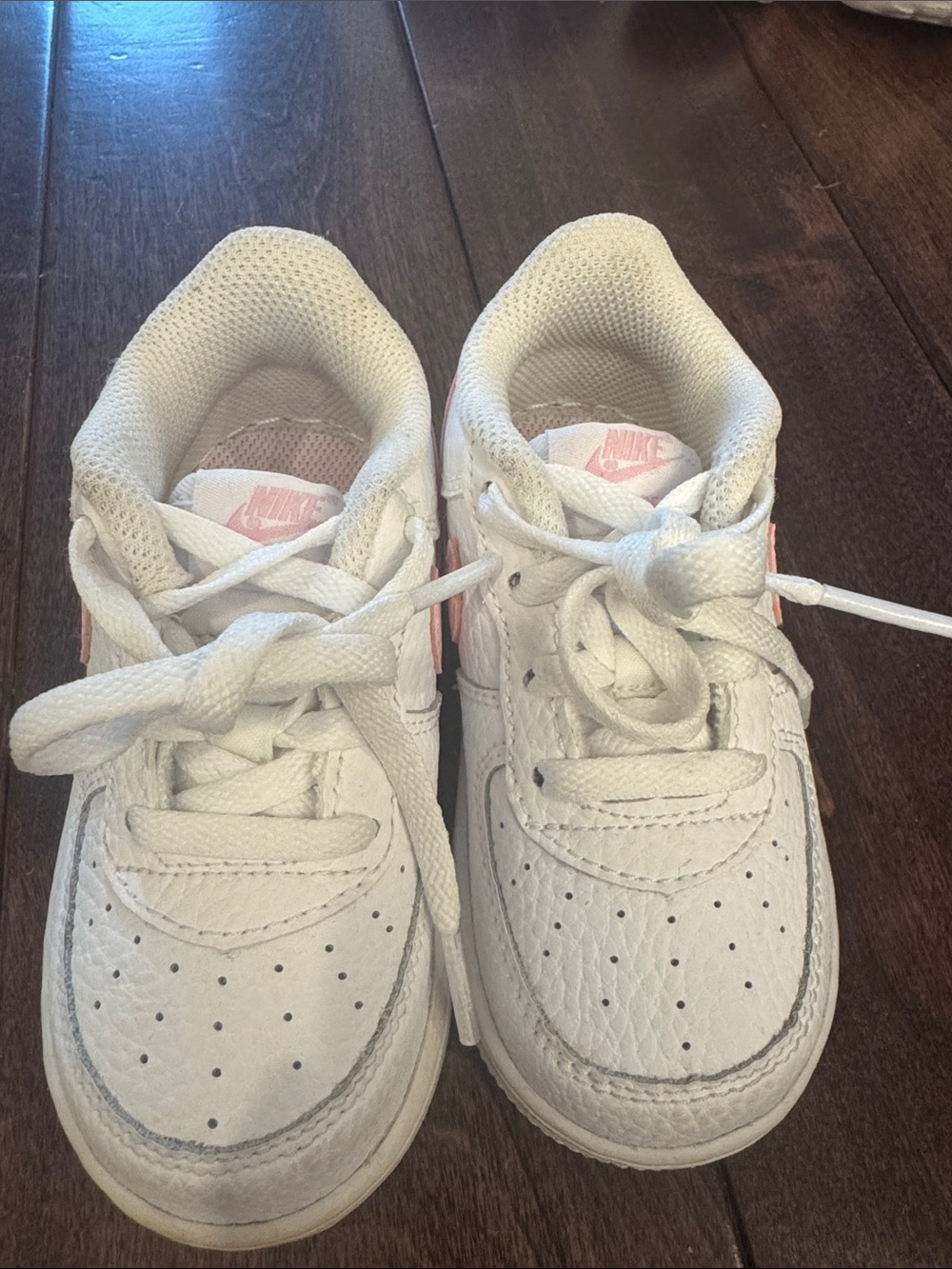 Kids Nike Air Force 1’s guc sz 7t